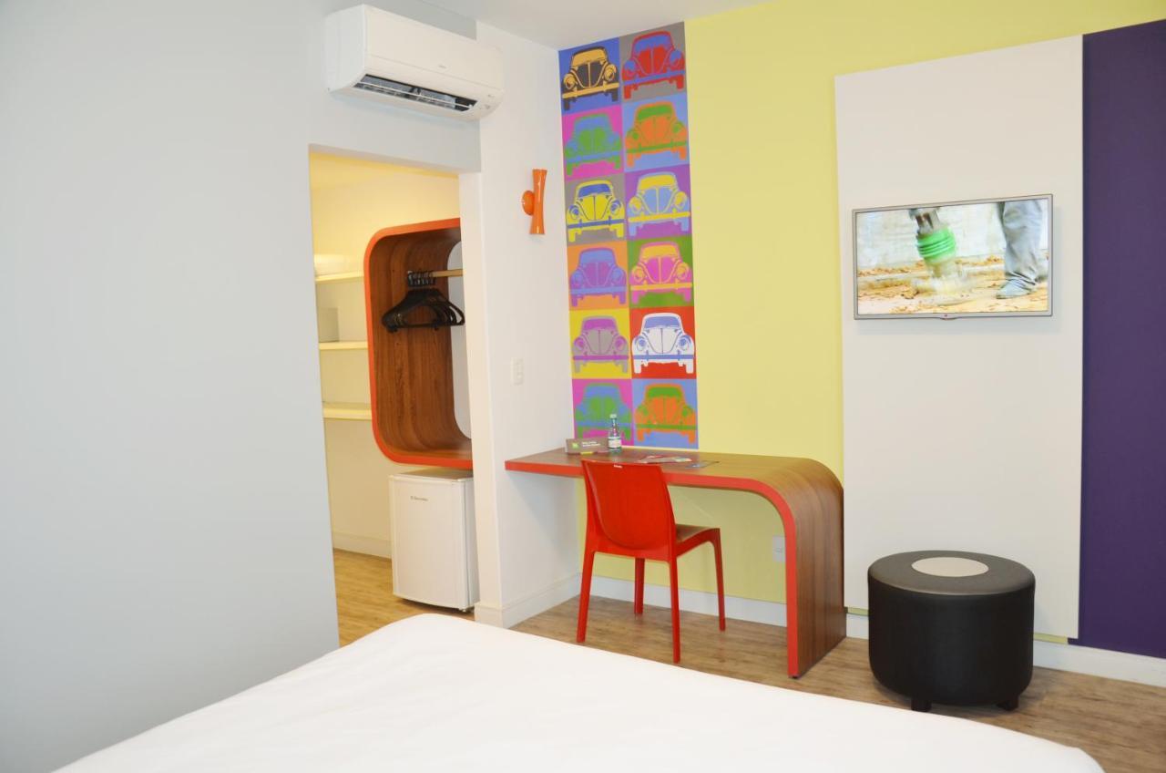 Hotel Ibis Styles Balneário Camboriú - 1 Quadra do Mar Esterno foto
